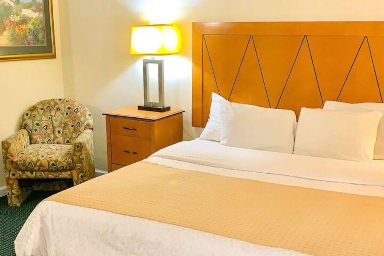 Rodeway Inn Lee Dış mekan fotoğraf