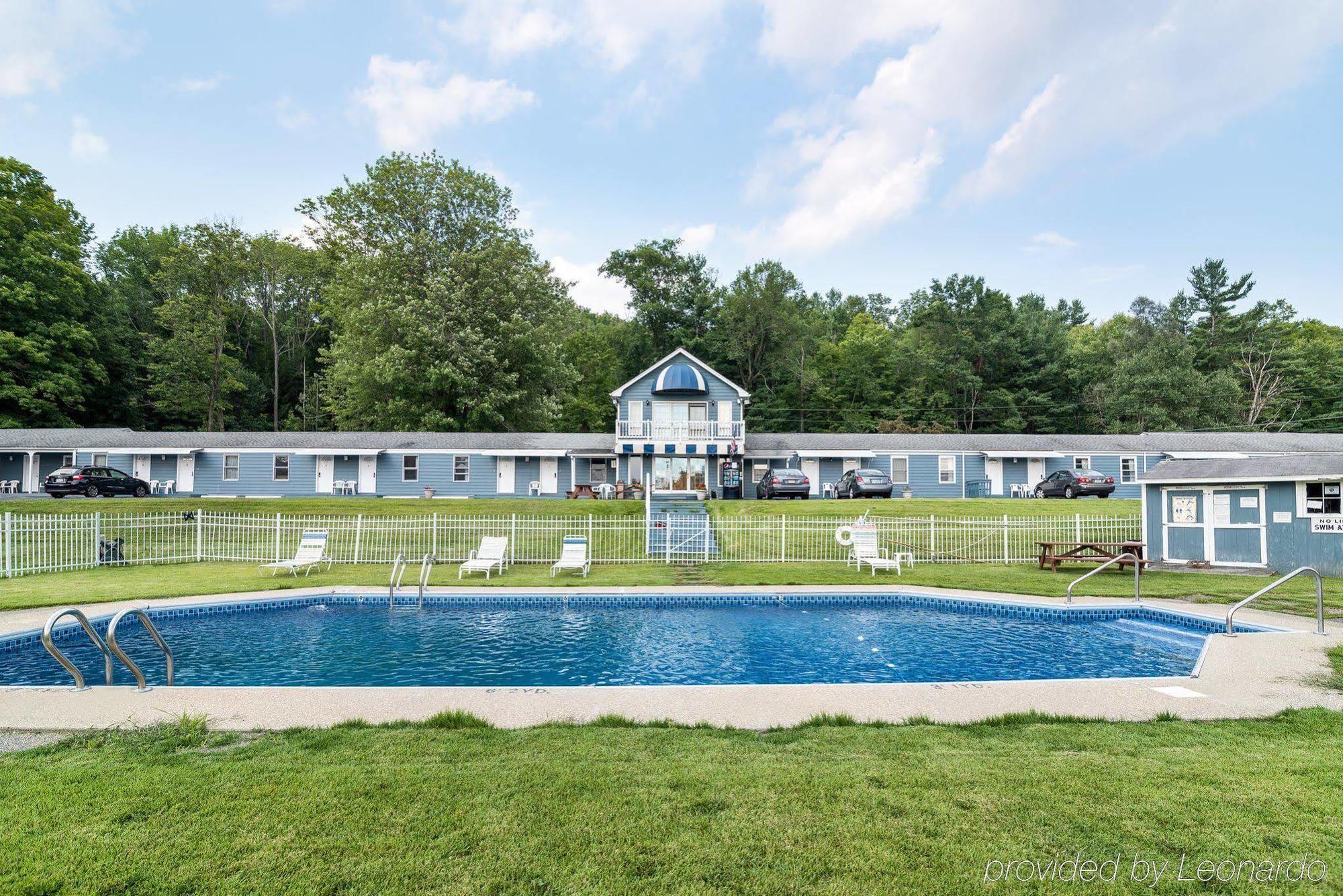 Rodeway Inn Lee Dış mekan fotoğraf